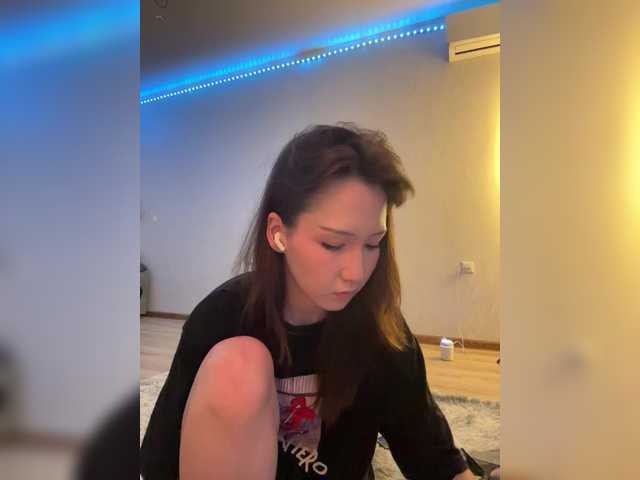 CrazyAleona live cam on BongaCams