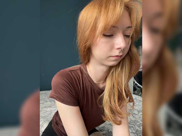 CrazyAleona live cam on BongaCams