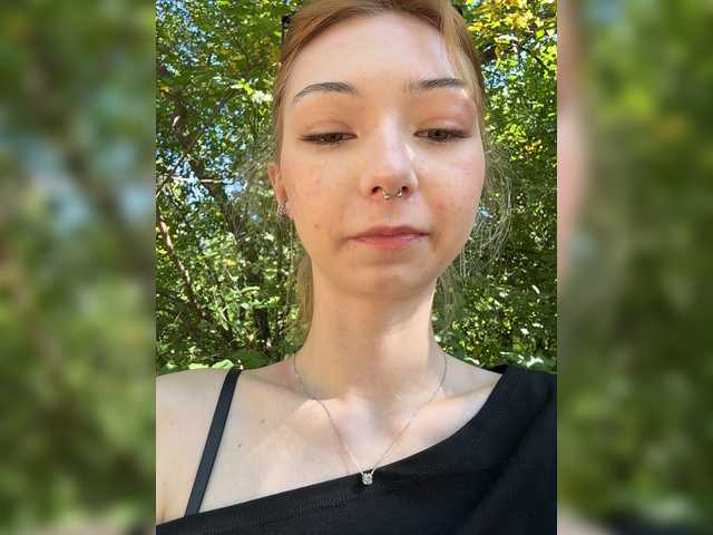 CrazyAleona live cam on BongaCams