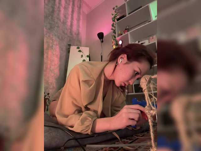 CrazyAleona live cam on BongaCams