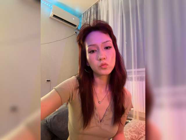 CrazyAleona live cam on BongaCams