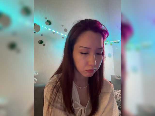 ShyAlya live webcam show