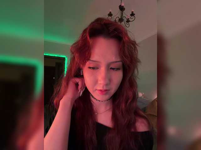 Shyalya live cam