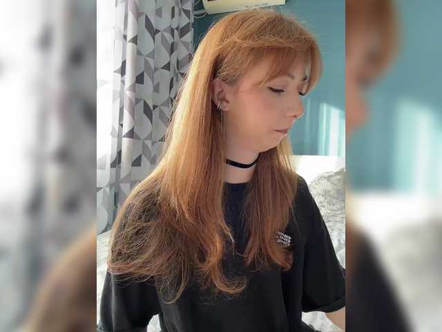 CrazyAleona live cam on BongaCams