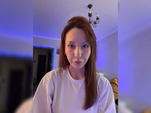 CrazyAleona, live now on BongaCams