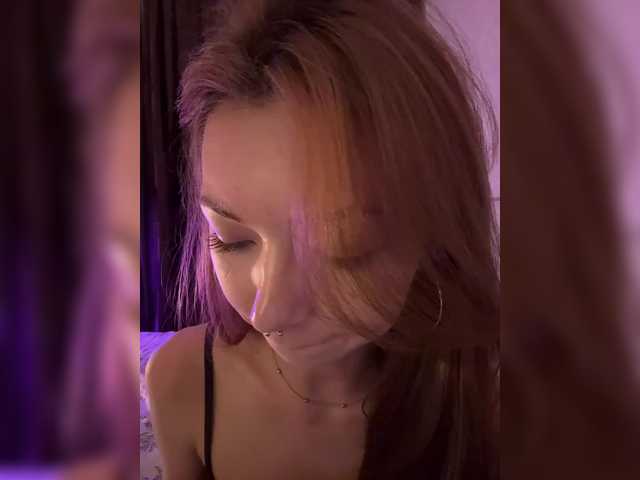 CrazyAleona's BongaCams show and profile