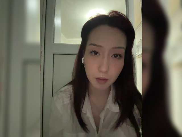 CrazyAleona live cam on BongaCams