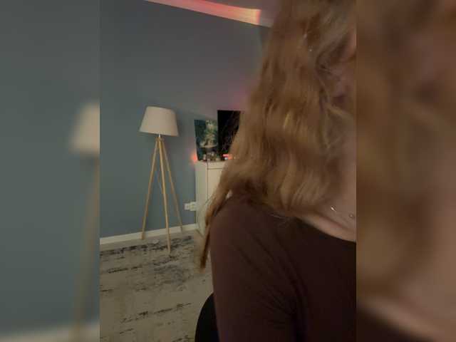 CrazyAleona live cam on BongaCams