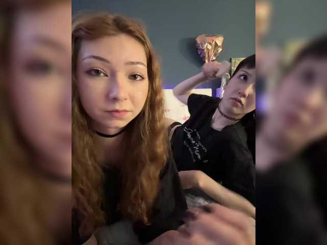 crazyaleona live sex show