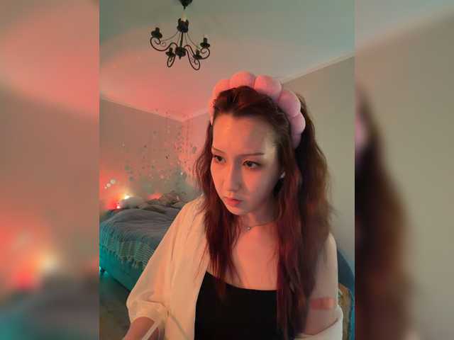CrazyAleona, live now on BongaCams