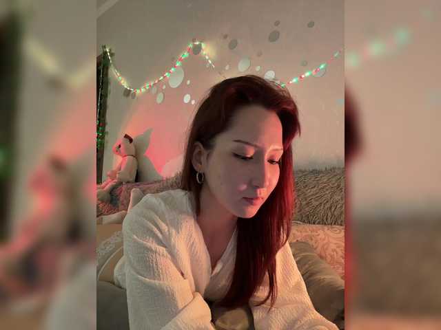 CrazyAleona live cam on BongaCams