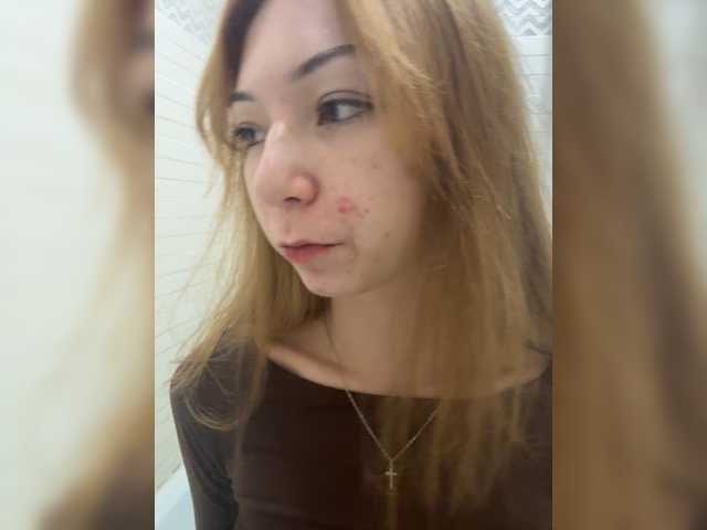 CrazyAleona live cam on BongaCams