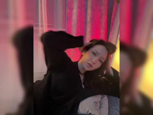 CrazyAleona live cam on BongaCams