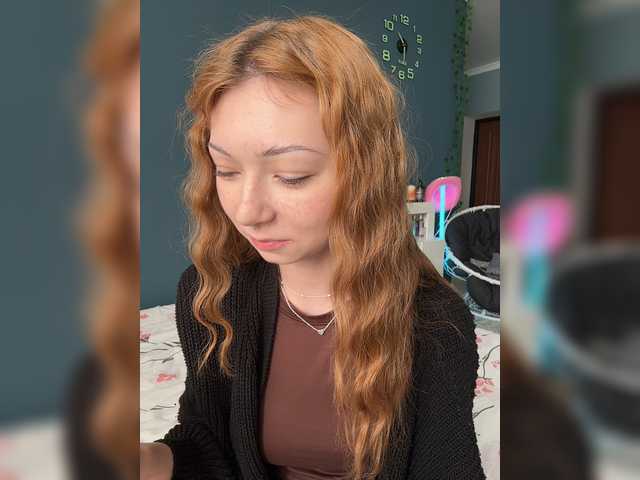 CrazyAleona live cam on BongaCams