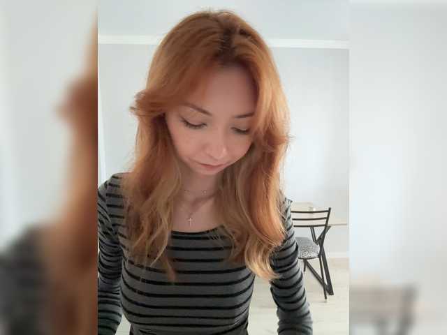 CrazyAleona live cam on BongaCams