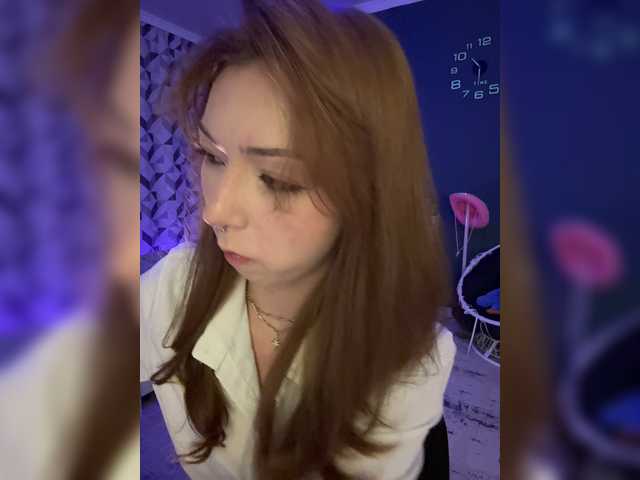 CrazyAleona live cam on BongaCams