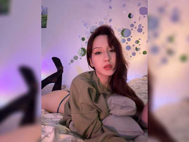 CrazyAleona live cam on BongaCams