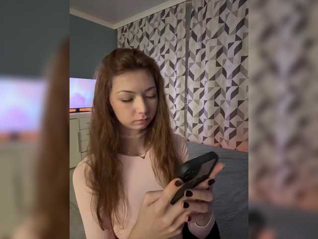 crazyaleona live sex