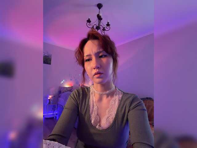 CrazyAleona live cam on BongaCams