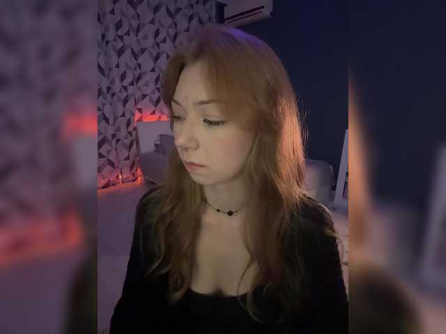 CrazyAleona live cam on BongaCams