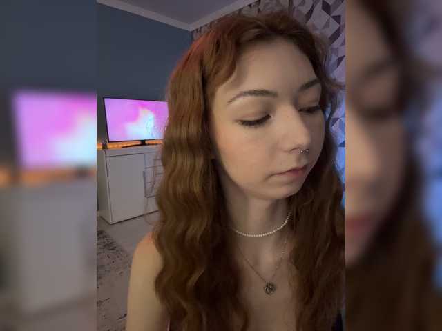 CrazyAleona live cam on BongaCams