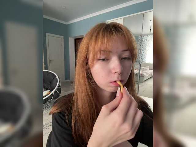 CrazyAleona live cam on BongaCams