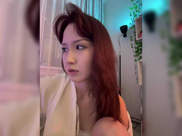 CrazyAleona live cam on BongaCams