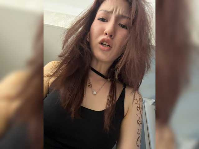 CrazyAleona live cam on BongaCams