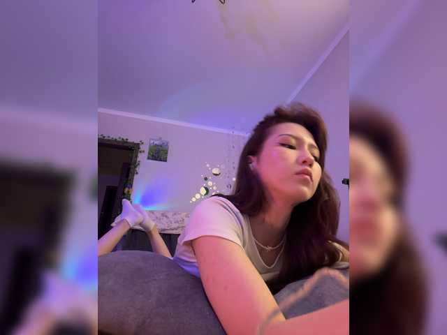 CrazyAleona live cam on BongaCams