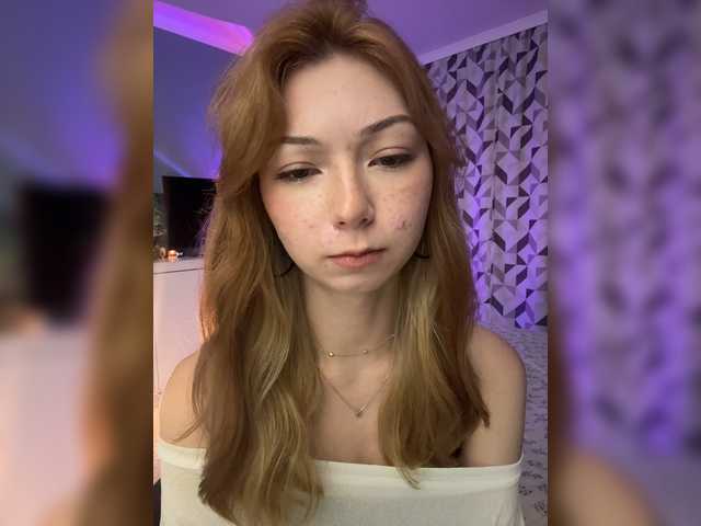 CrazyAleona live cam on BongaCams