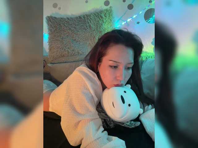 CrazyAleona live cam on BongaCams