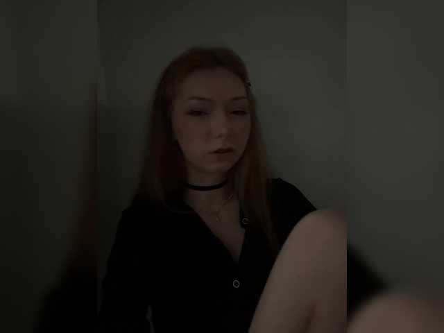 crazyaleona online