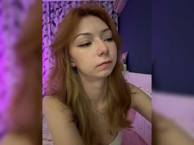 CrazyAleona live cam on BongaCams
