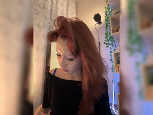 CrazyAleona live cam on BongaCams