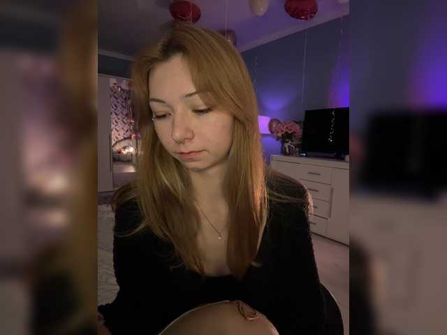 CrazyAleona live cam on BongaCams