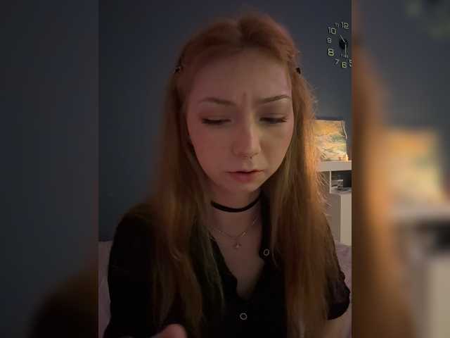 CrazyAleona live cam on BongaCams