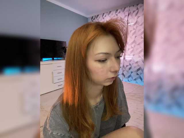 CrazyAleona live cam on BongaCams