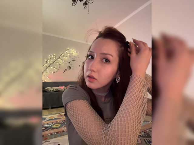 CrazyAleona live cam on BongaCams