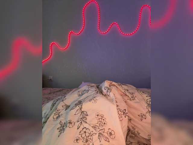 CrazyAleona live cam on BongaCams