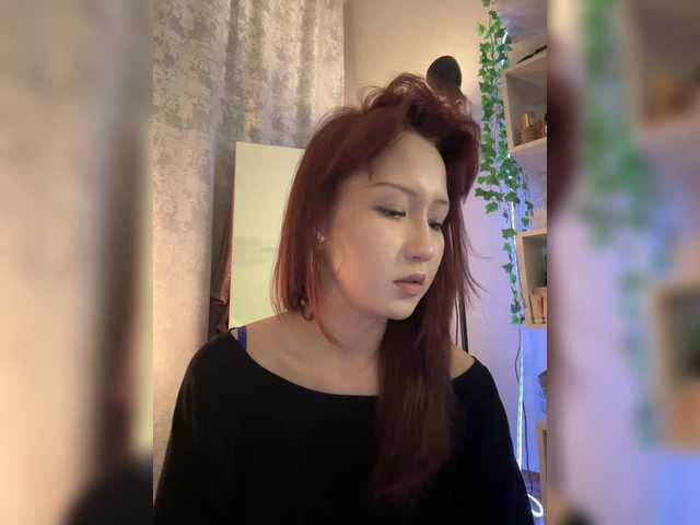 CrazyAleona live cam on BongaCams