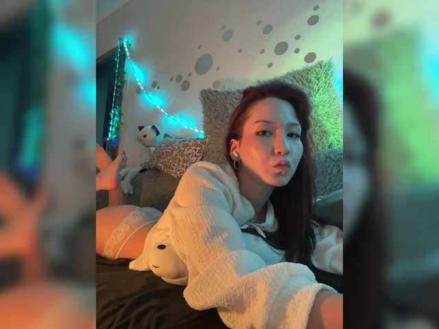 CrazyAleona live webcam show