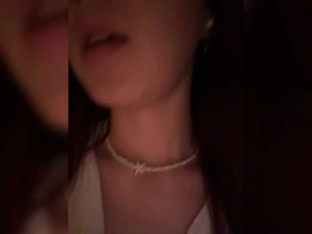 ShyAlya live webcam show