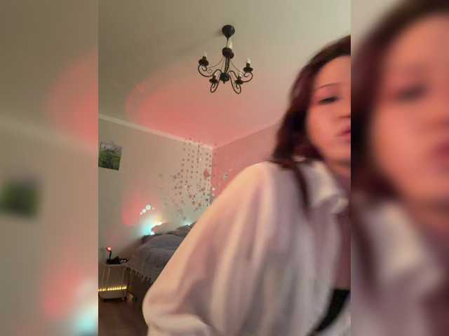 ShyAlya live cam preview
