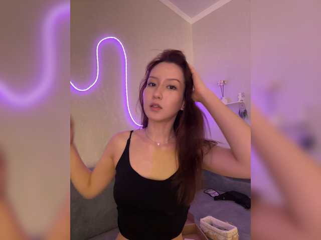 CrazyAleona live cam on BongaCams