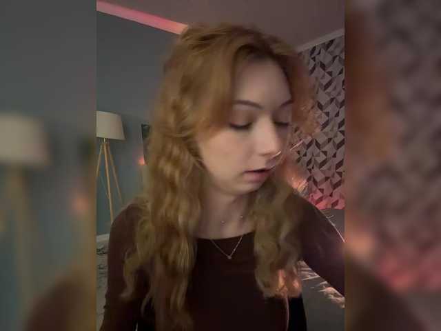 CrazyAleona live cam on BongaCams