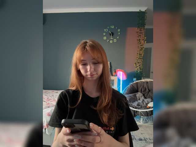 CrazyAleona live cam on BongaCams