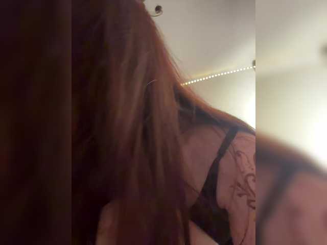 CrazyAleona live cam on BongaCams