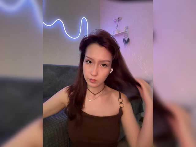 CrazyAleona live on BongaCams