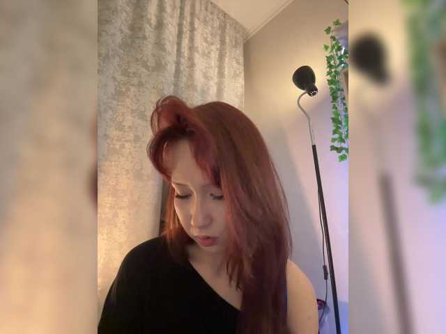 CrazyAleona live cam on BongaCams