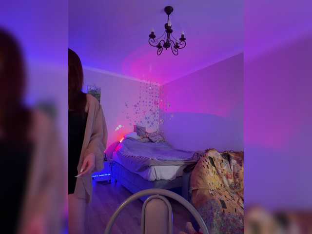 CrazyAleona live cam on BongaCams